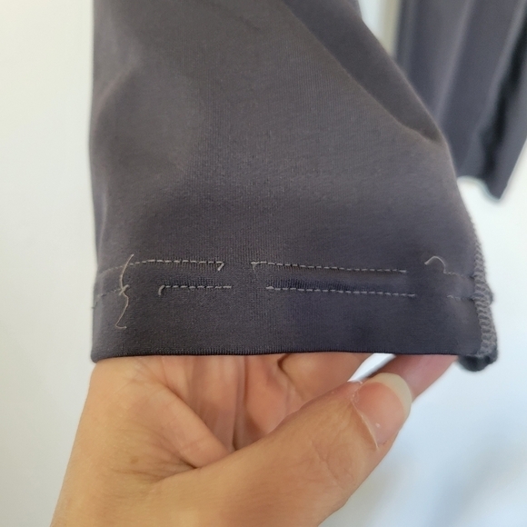 Athleta Gray Runabout Activewear Straight Leg Pants Size MP - Picture 12 of 12